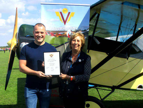 Jon Hartle VAC taildragger winner
