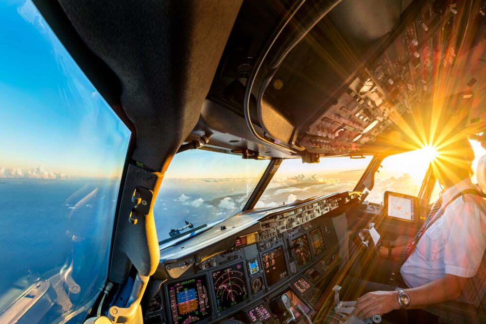 How much to become an airline pilot?