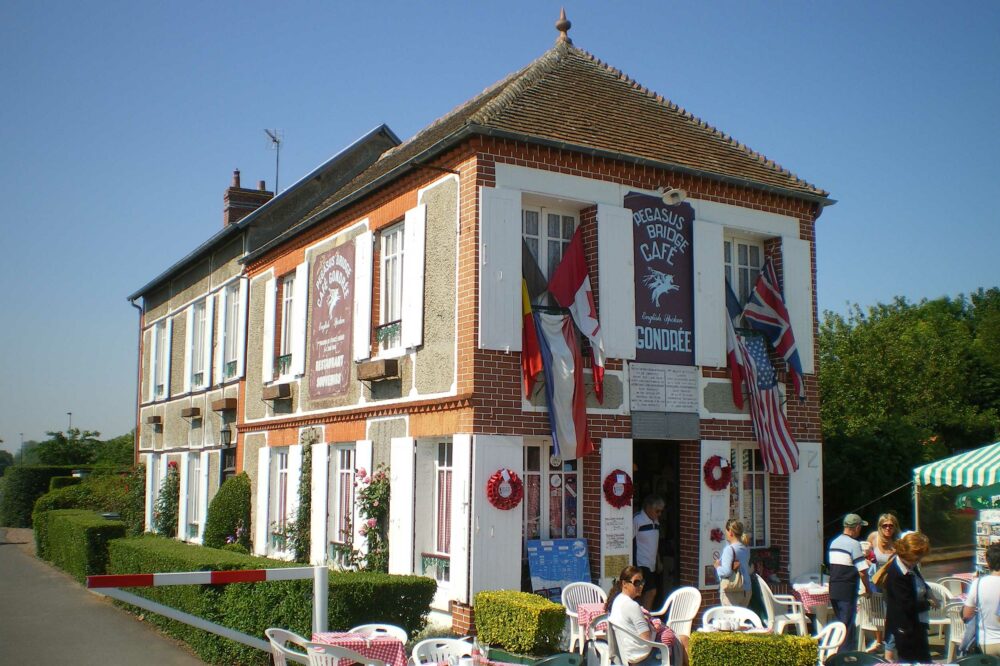 Café Gondree, adjacent to Pegasus Bridge. Photo: Rundvald