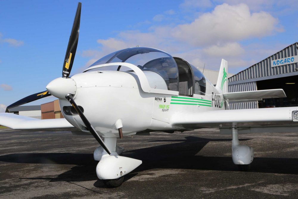Robin DR400