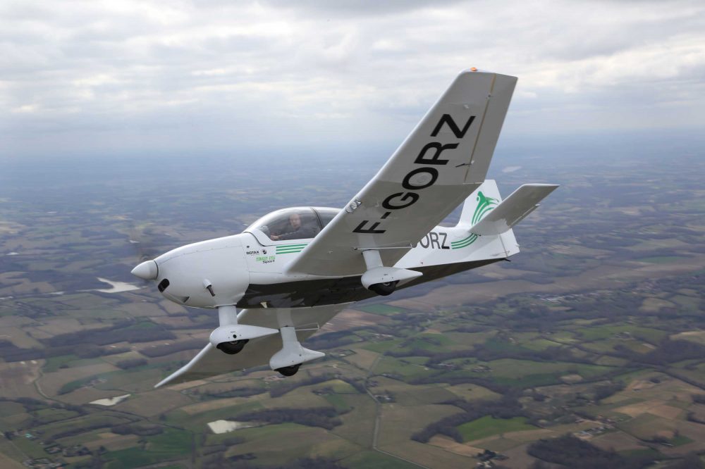 Robin DR400