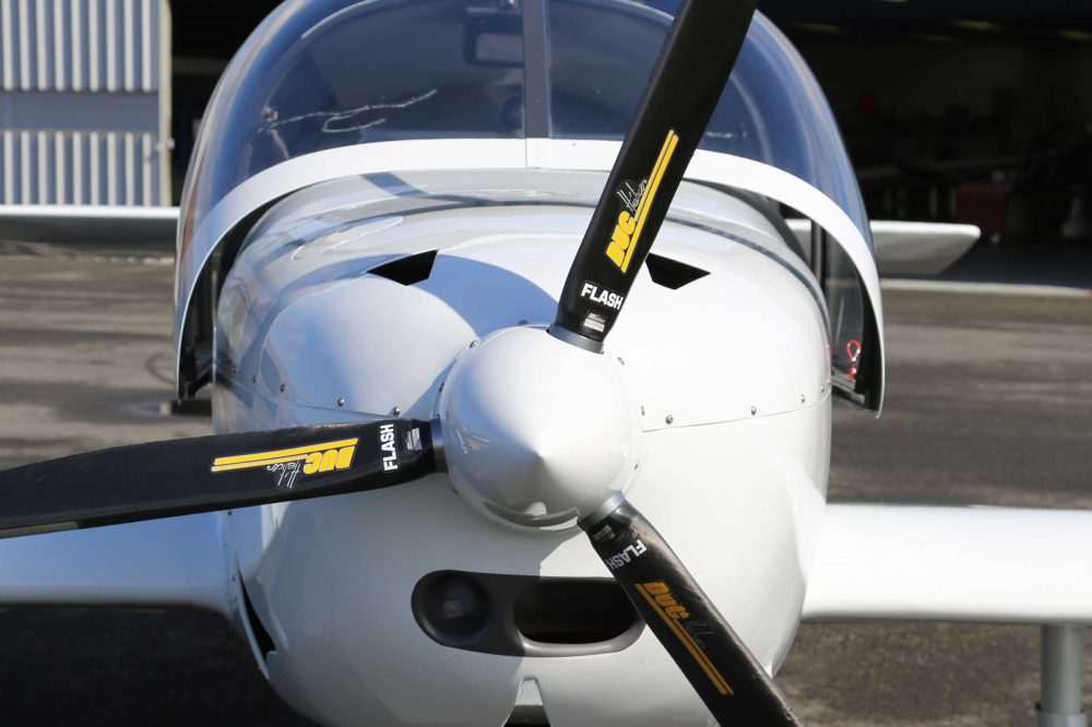 Robin DR400