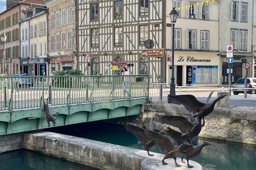 Troyes